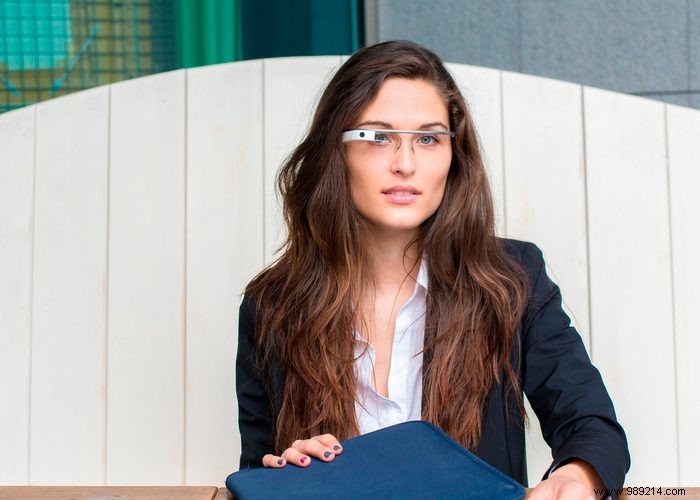 Yves Saint Laurent s Personalized Google Glass Makeup Tutorial at Selfridges