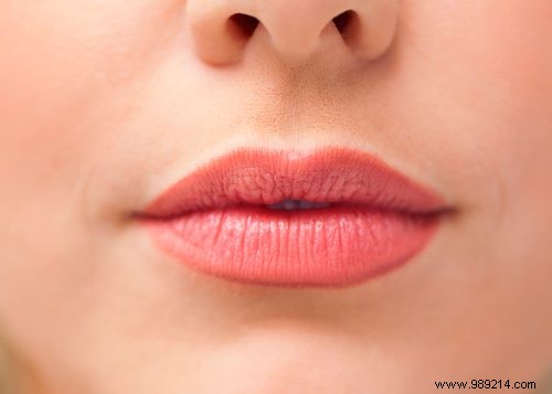 Woman Hasn t Smiled in 40 Years to Stay Wrinkle-Free: A Natural Anti-Aging Strategy