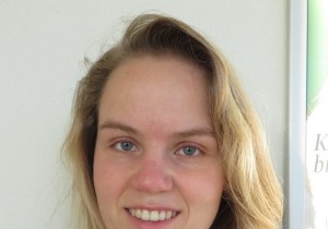 No-Shampoo Challenge: Week Without Hair Washing – Day 1 Experience