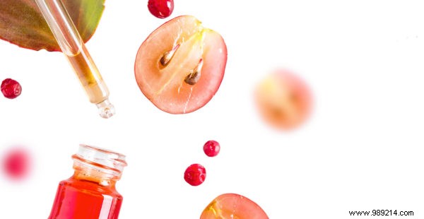 Why Grapeseed Oil is Your Ideal Natural Day Cream Alternative