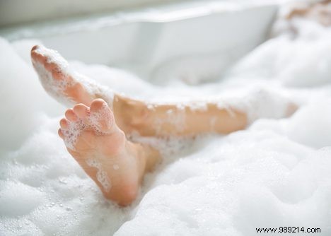 Keep Bath Water Warm Longer: Cambridge University s Proven Bubble Bath Trick