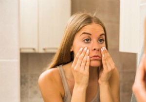 Woke Up with a Swollen Face? Common Causes and Proven Remedies