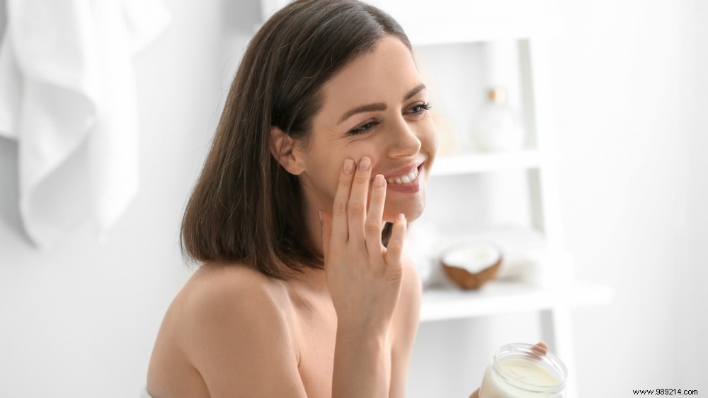 Coconut Oil: A Natural Powerhouse for Hair, Skin, and Daily Beauty Care