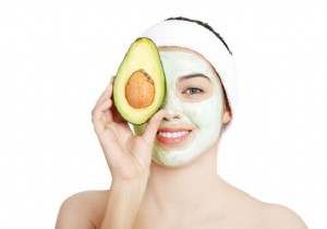 Transform Leftover Half Avocado into Nourishing DIY Masks for Hair, Face, and Hands