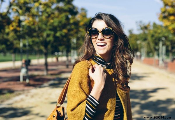 How Autumn Affects Your Skin and Hair: Expert Tips for Dryness and Seasonal Shedding