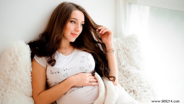 How Pregnancy Transforms Your Hair: Fuller Locks, Postpartum Shedding, and Baby Hairs