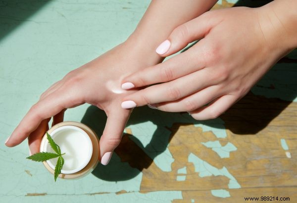 Hemp-Derived CBD for Skin: Proven Benefits and Expert Insights