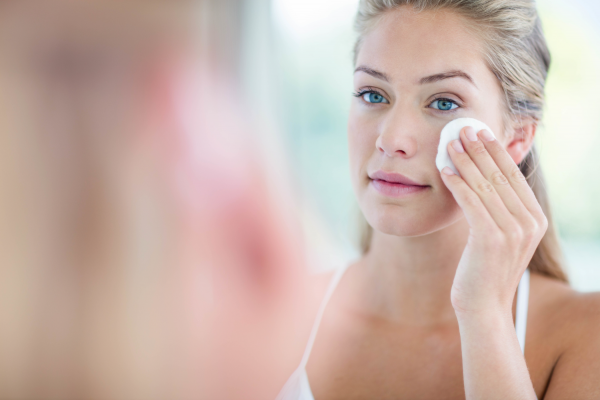Avoid These 5 Common Makeup Removal Mistakes for Healthier Skin