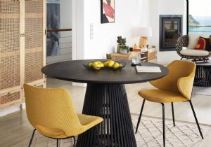 Transform Your Kitchen into a Stylish Living and Dining Hub