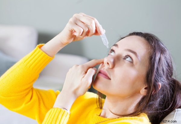 6 Proven Tips to Quickly Reduce Puffy Eyes