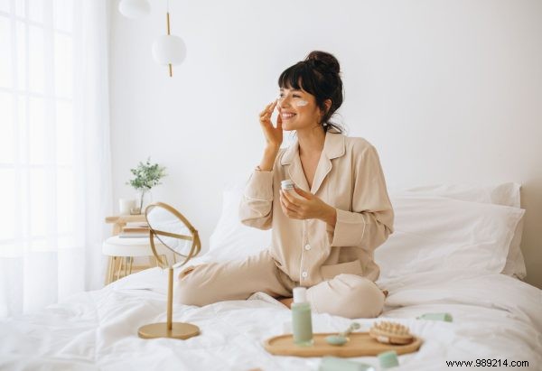 6 Everyday Habits That Could Be Damaging Your Skin