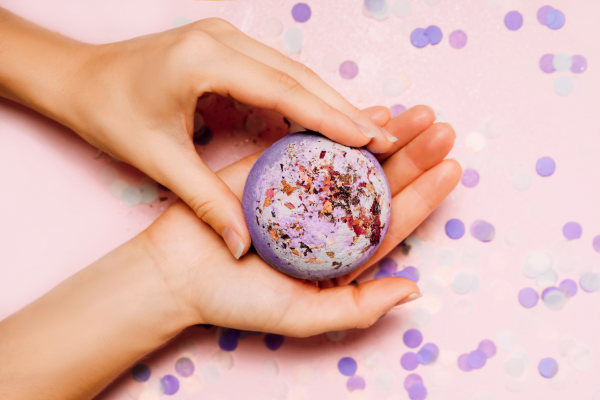 4 Easy Chemical-Free DIY Bath Bomb Recipes for Relaxing Baths