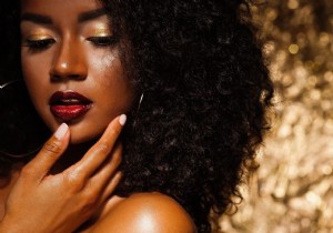 Expert Tips to Protect and Hydrate Dry Skin This Winter