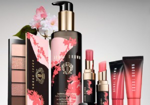 Bobbi Brown Glow & Blossom Collection: Limited-Edition Spring Makeup Essentials