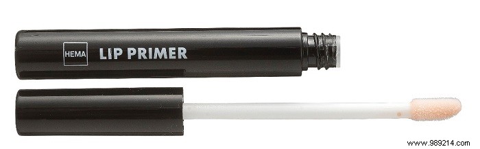 Top Spring 2017 Lip Products: Must-Have Lipsticks, Balms, and Lacquers from Leading Brands