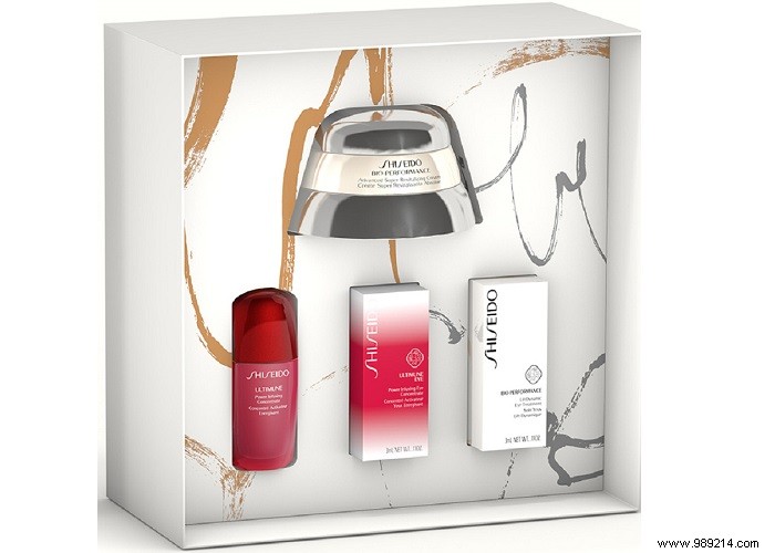 Top 10 Latest Skincare Products: Expert Picks for Youthful, Radiant Skin