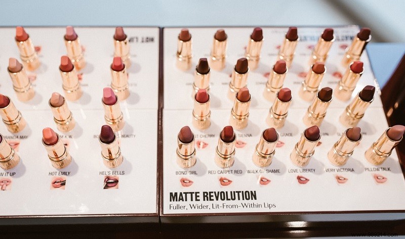 Charlotte Tilbury Debuts Stunning New Counter at De Bijenkorf Utrecht