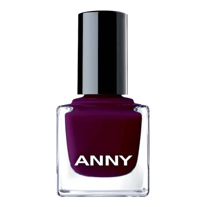 Fall s Hottest Beauty Trend: Timeless Burgundy Makeup Essentials