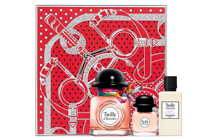 10 Luxurious Perfume Gift Sets for Her: Timeless Holiday Presents