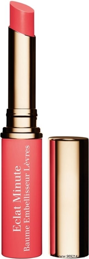 Top 8 SPF Lip Balms for Protecting Dry, Chapped Lips Year-Round