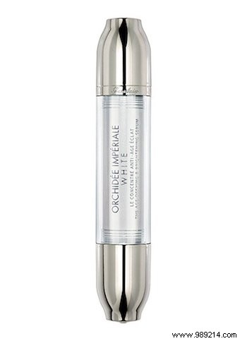 Menopause Skin Care: Proven Tips to Combat Dryness, Itching, Acne, and Age Spots