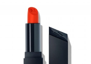 Master Matte Lips: Expert Step-by-Step Tutorial for Velvety, Long-Lasting Looks