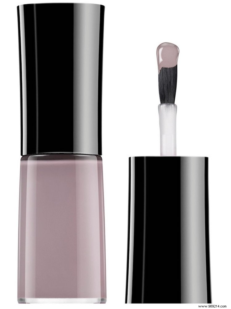 Top 10 Stunning Nail Polish Shades for Fall 2020