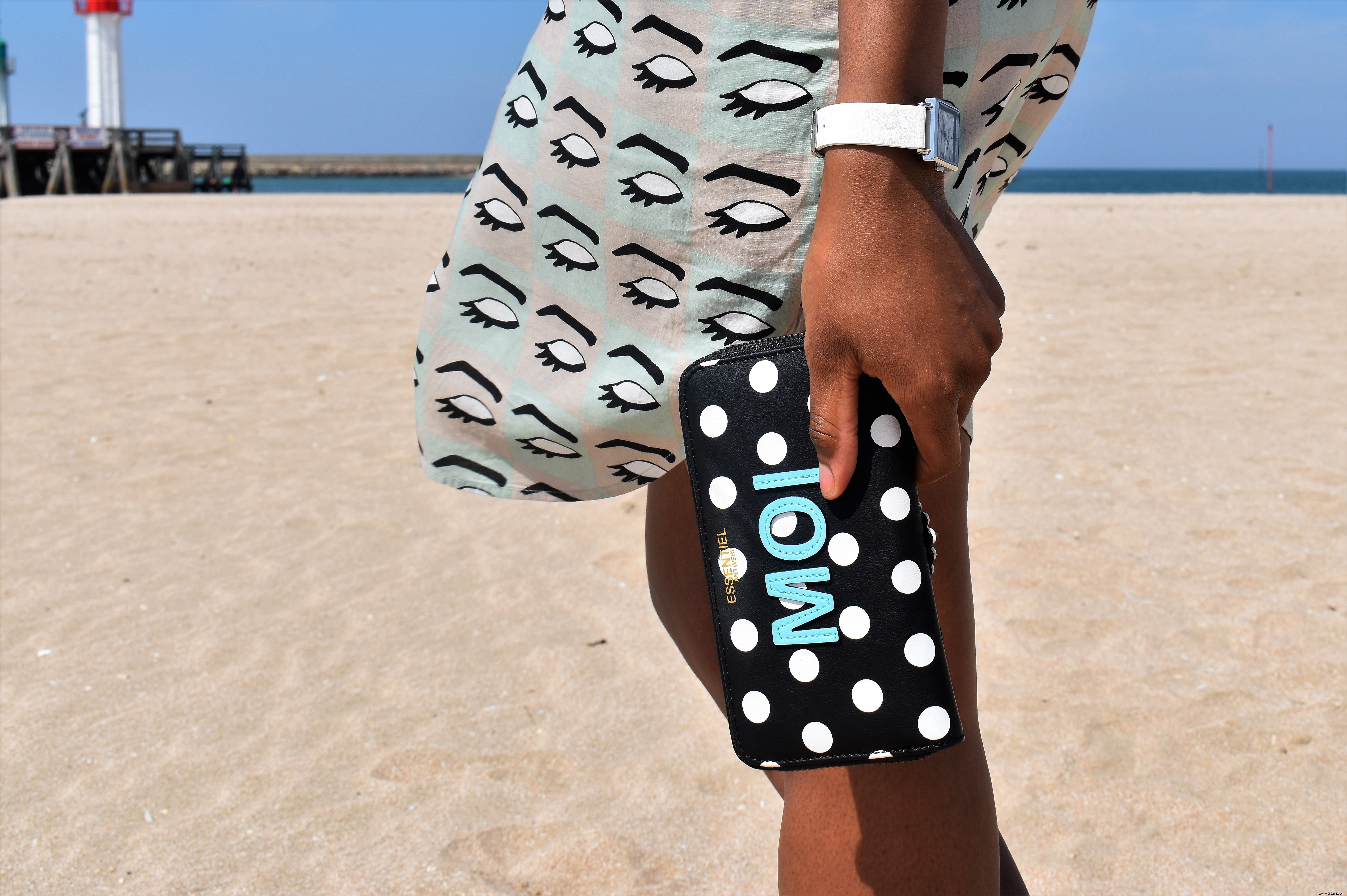 Trouville Beach Style: My Vibrant Dress and Trendy Accessories