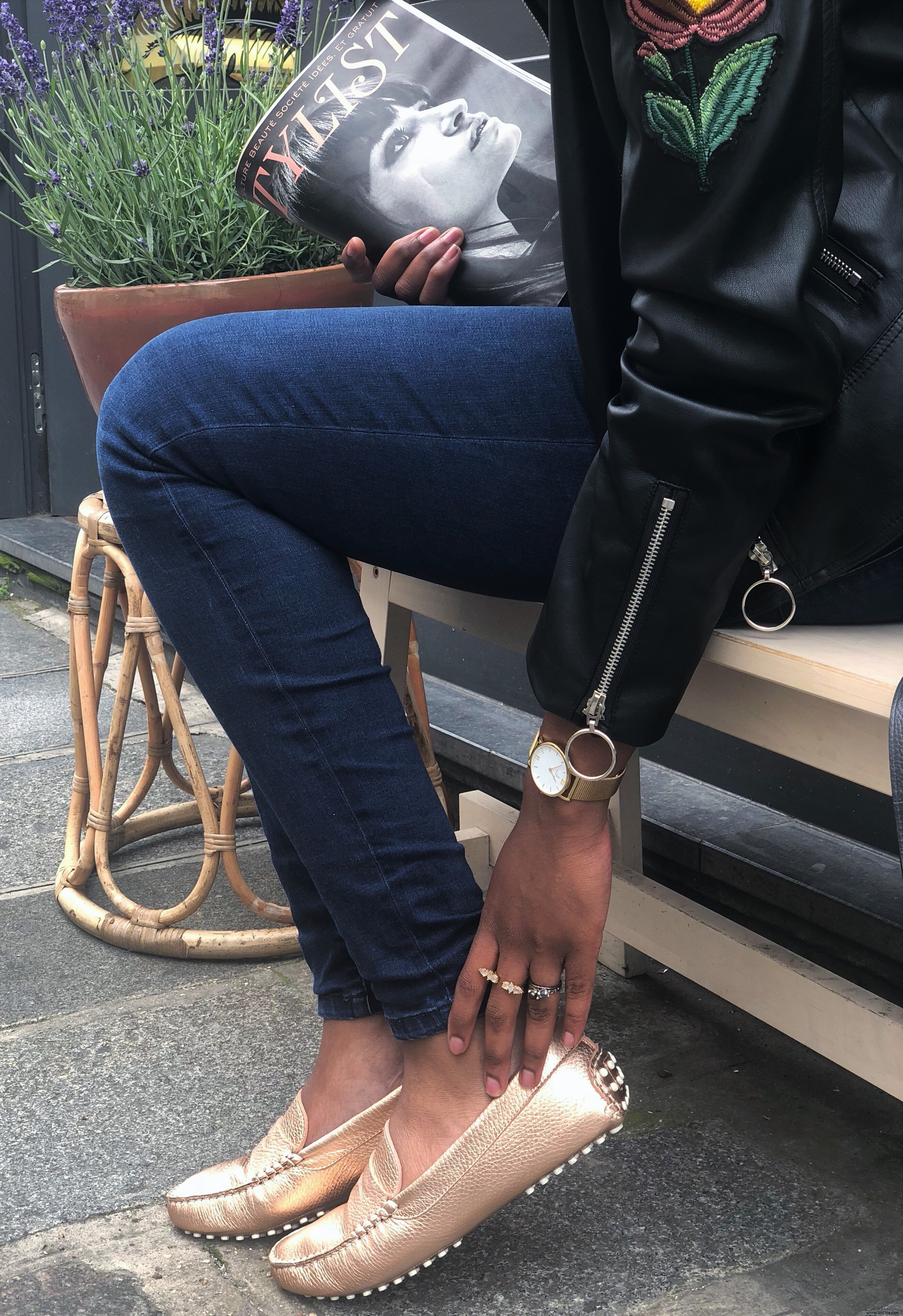 Holidots Loafers: Handcrafted Elegance in Vibrant, Trendy Shades