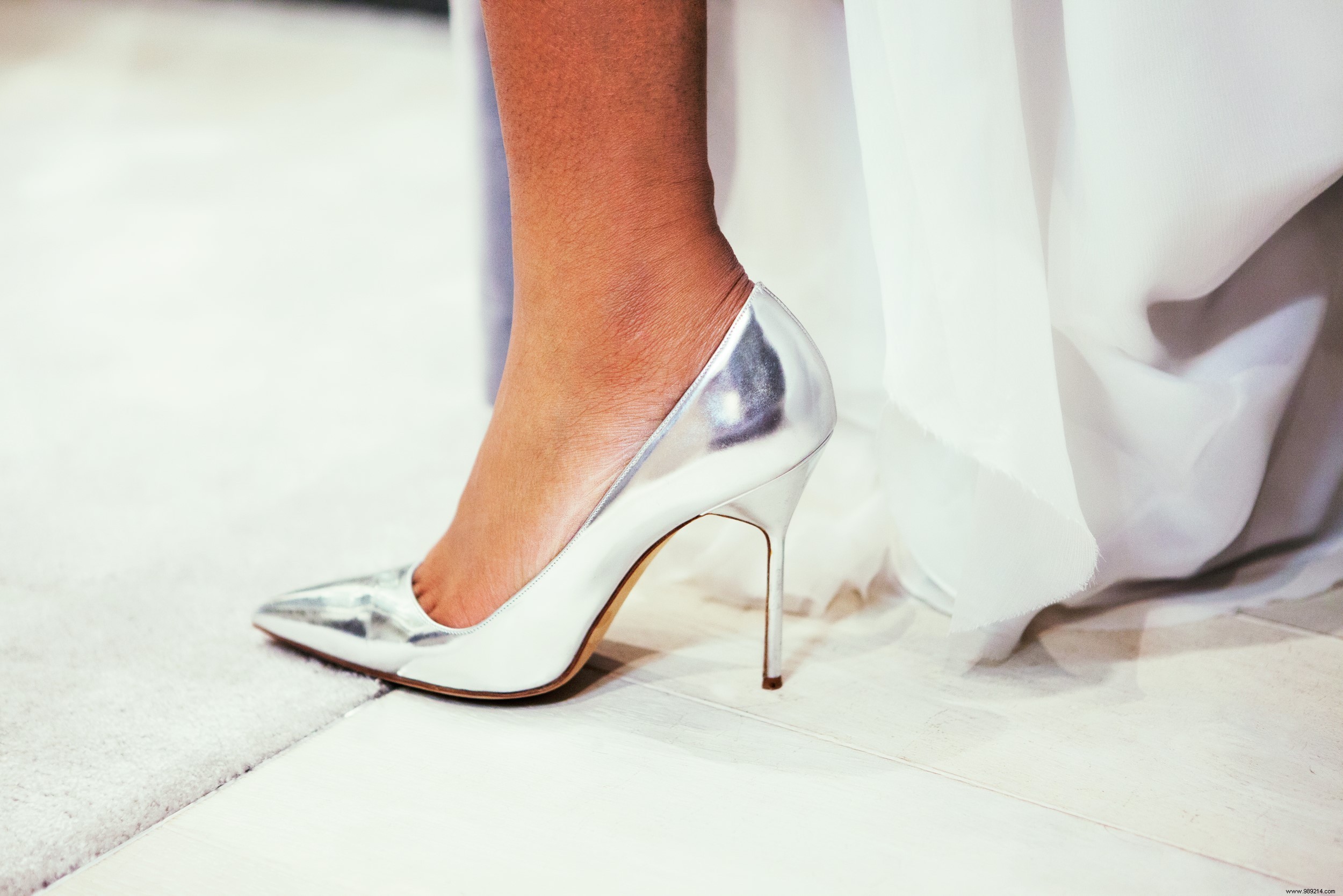 New Year s Eve Style Guide: Must-Have Accessories to Shine This Holiday Season