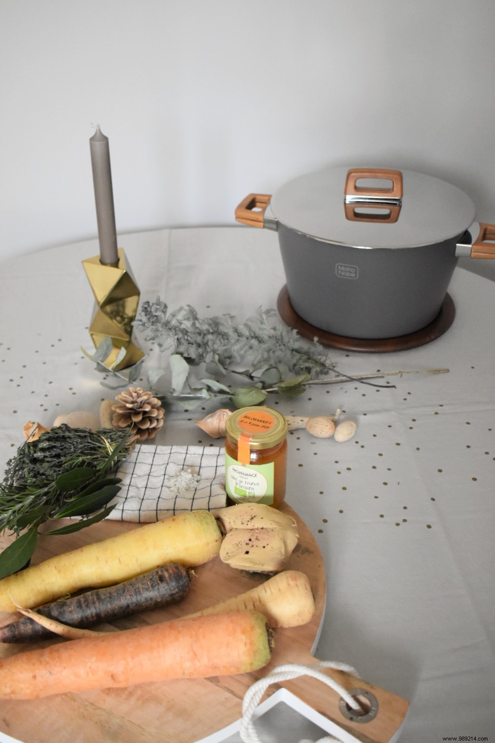 Festive Pan-Fried Foie Gras with Caramelized Root Vegetables – A Maho Nabé Masterpiece