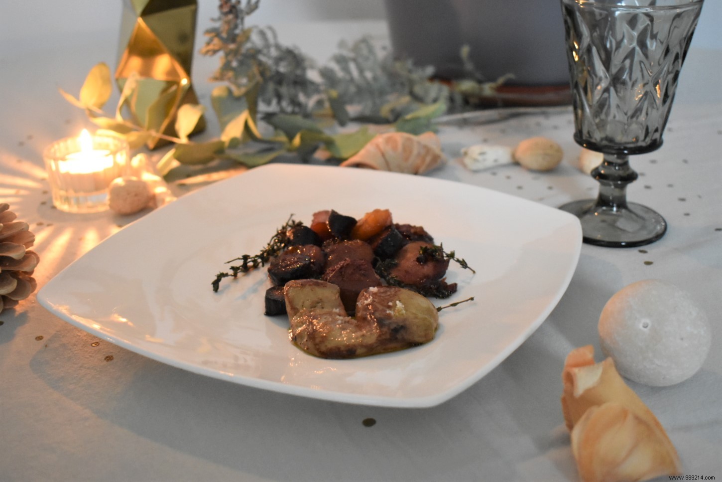 Festive Pan-Fried Foie Gras with Caramelized Root Vegetables – A Maho Nabé Masterpiece