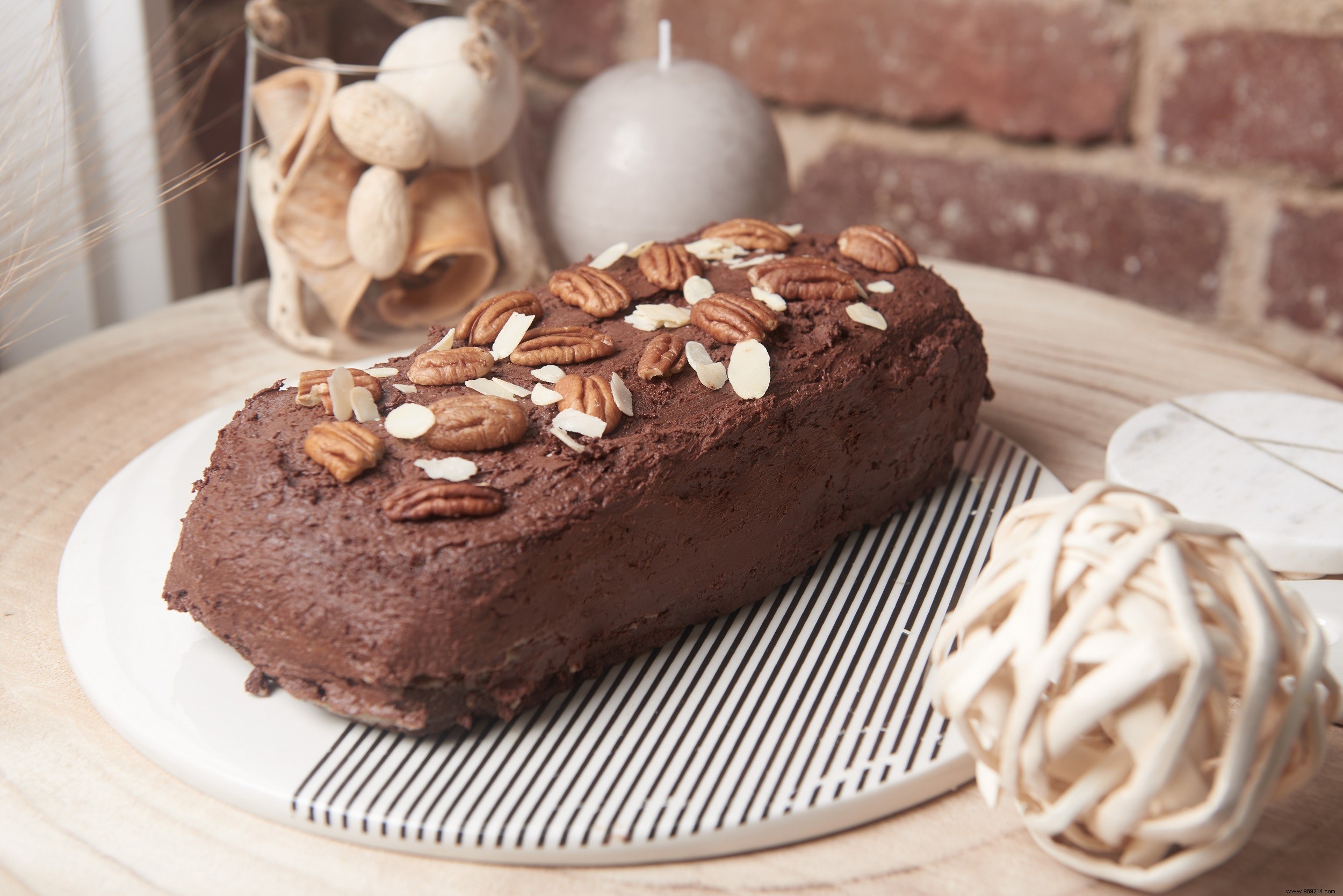 Gluten-Free & Lactose-Free Christmas Yule Log Recipe with Schär