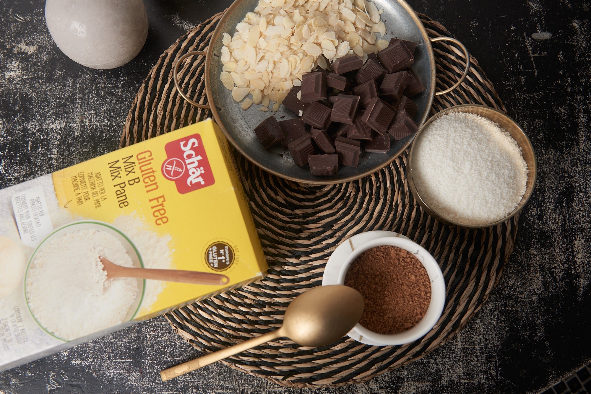 Gluten-Free & Lactose-Free Christmas Yule Log Recipe with Schär