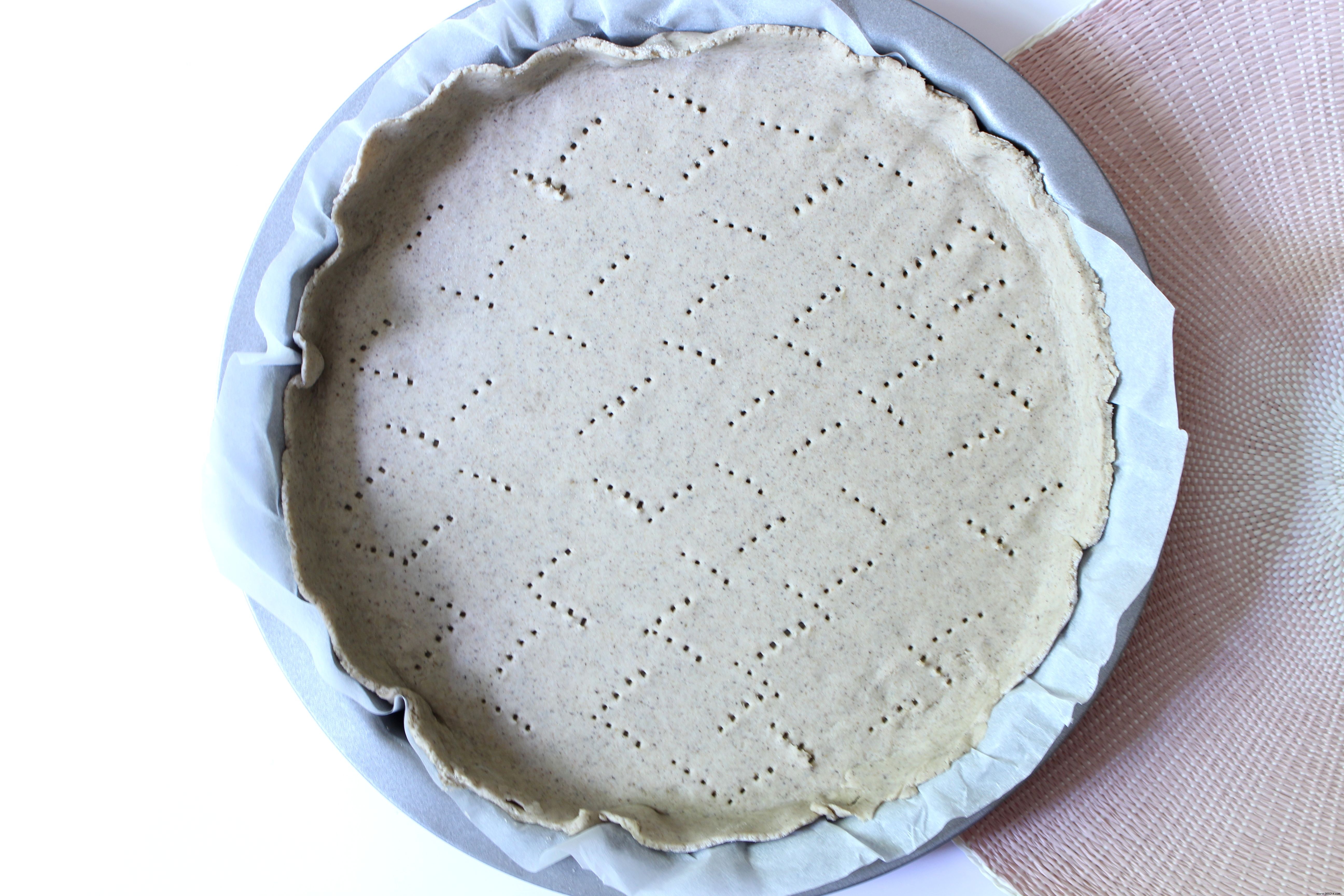 Chic Paris Picnic: Gluten-Free & Lactose-Free Vegetable Pie Recipe