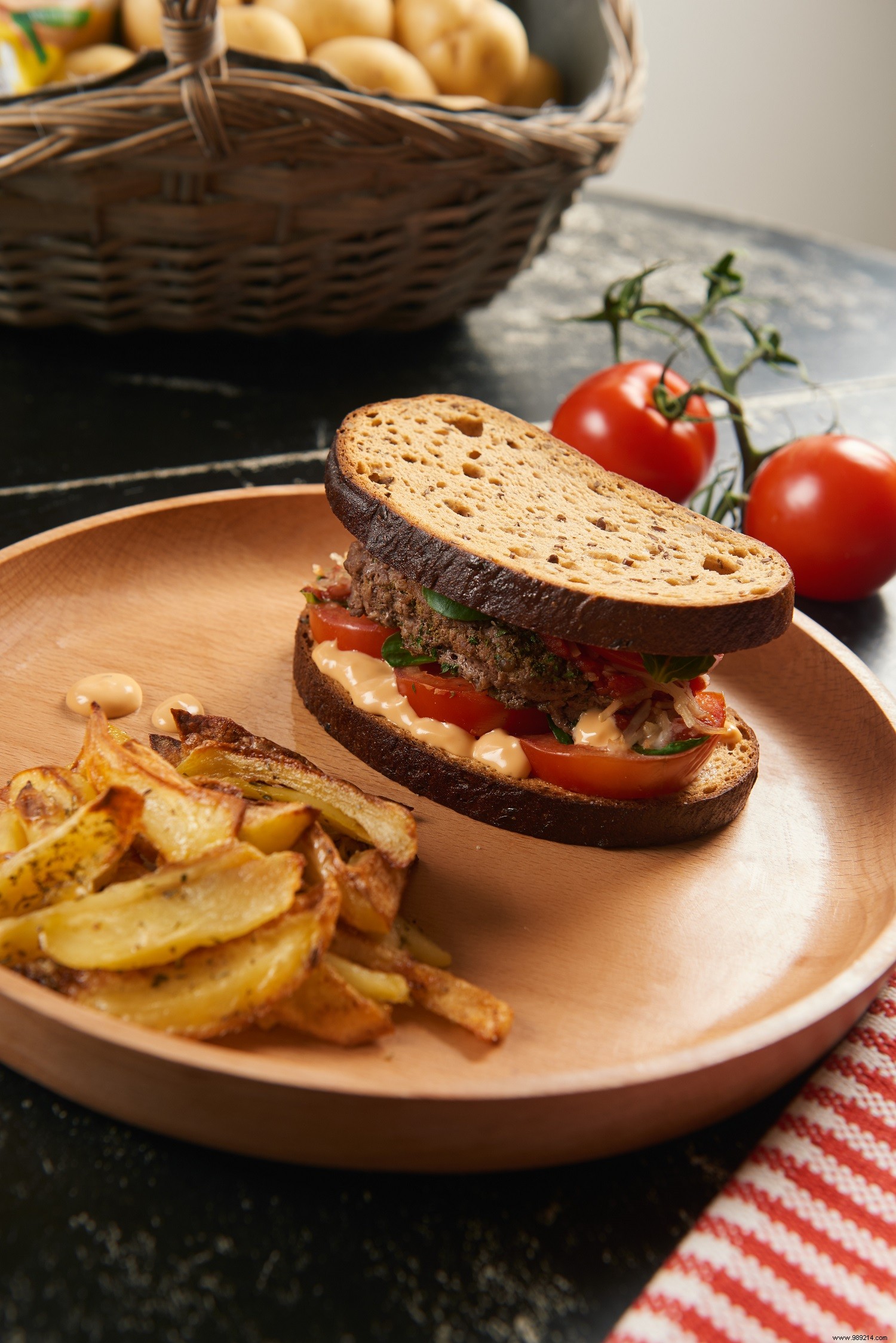 Gourmet Gluten-Free Burger Recipe with Schär Seed Bread & Oven-Baked Fries