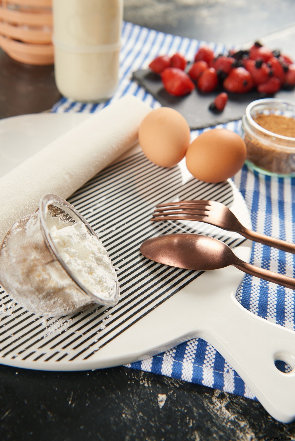 Gluten-Free Red Fruit Cream Tart: Easy Lactose-Free Recipe with Schär Puff Pastry