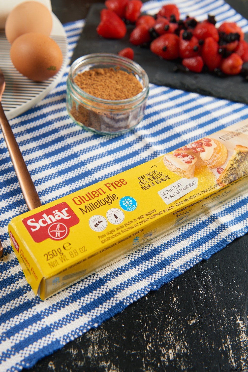 Gluten-Free Red Fruit Cream Tart: Easy Lactose-Free Recipe with Schär Puff Pastry