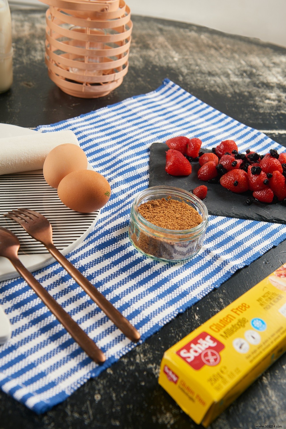 Gluten-Free Red Fruit Cream Tart: Easy Lactose-Free Recipe with Schär Puff Pastry