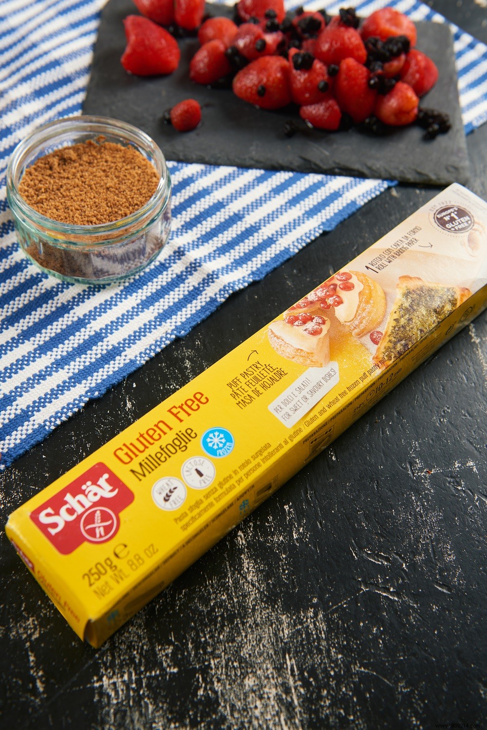 Gluten-Free Red Fruit Cream Tart: Easy Lactose-Free Recipe with Schär Puff Pastry