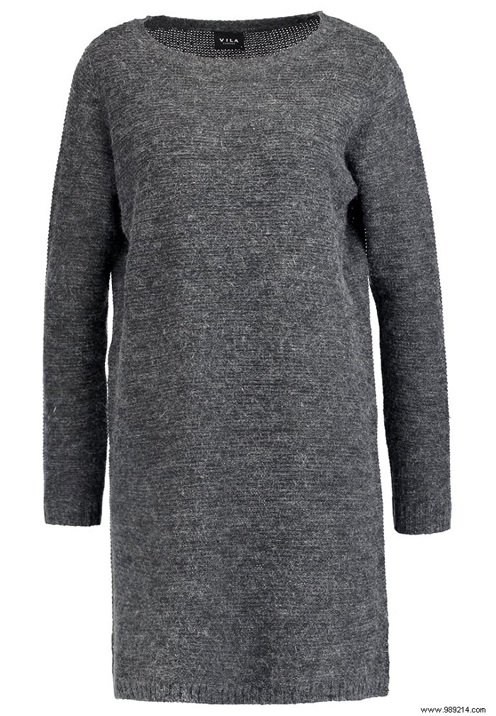 7 Cozy Knitted Dresses Perfect for Fall and Winter