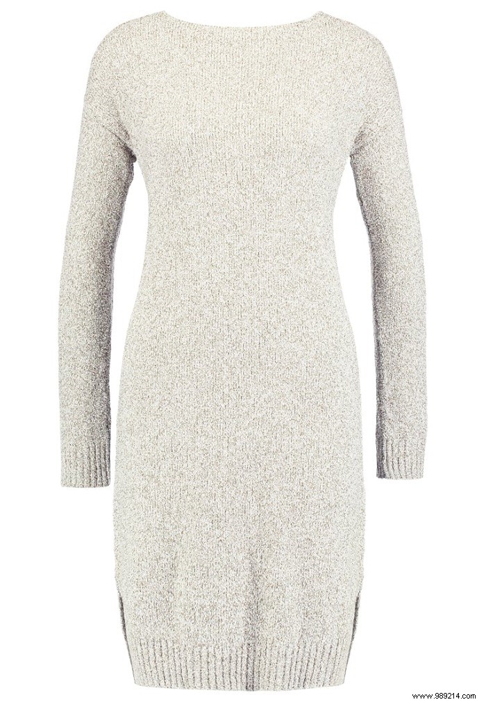 7 Cozy Knitted Dresses Perfect for Fall and Winter