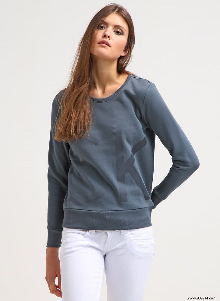 10 Essential Fashion Pieces on Sale This January: Expert-Picked Deals