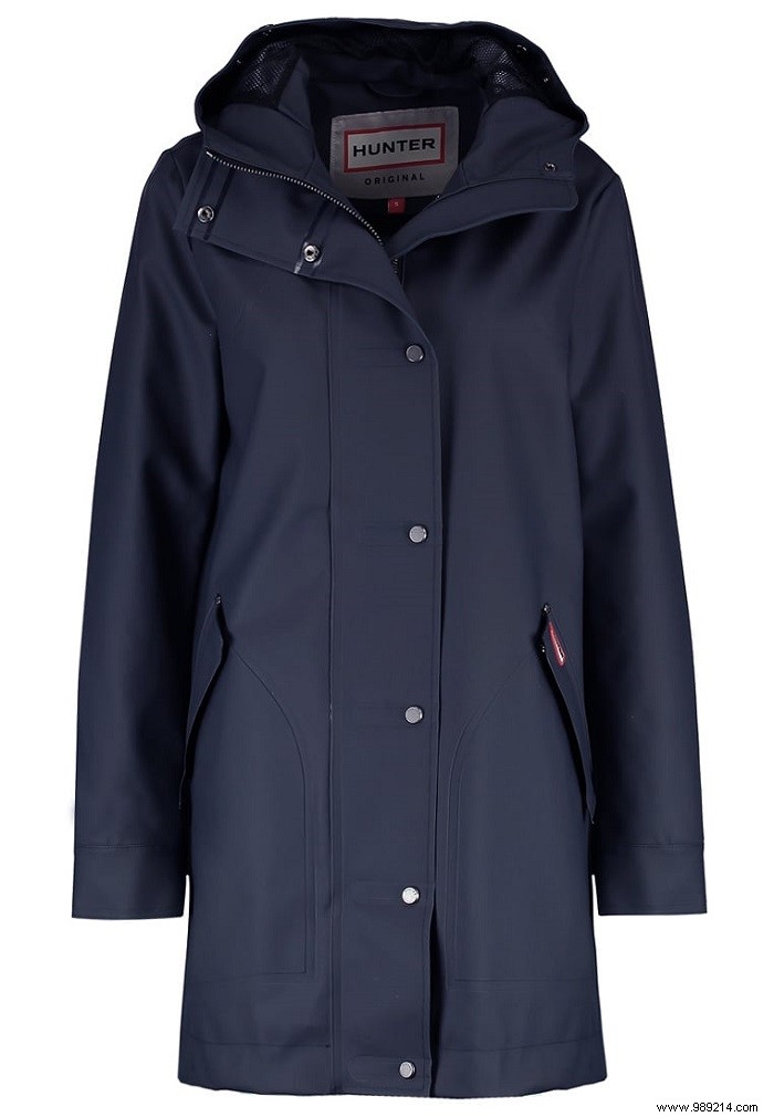 10 Essential Wardrobe Staples for Spring 2017