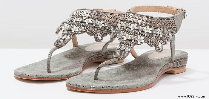 10 Stylish Spring-Proof Sandals to Elevate Your Wardrobe