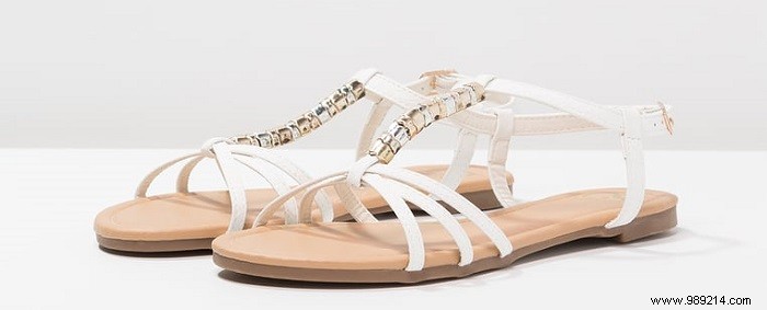 10 Stylish Spring-Proof Sandals to Elevate Your Wardrobe