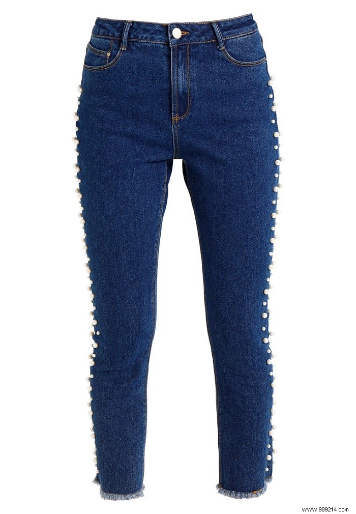 7 Fresh Jeans Styles to Elevate Your Wardrobe This Season
