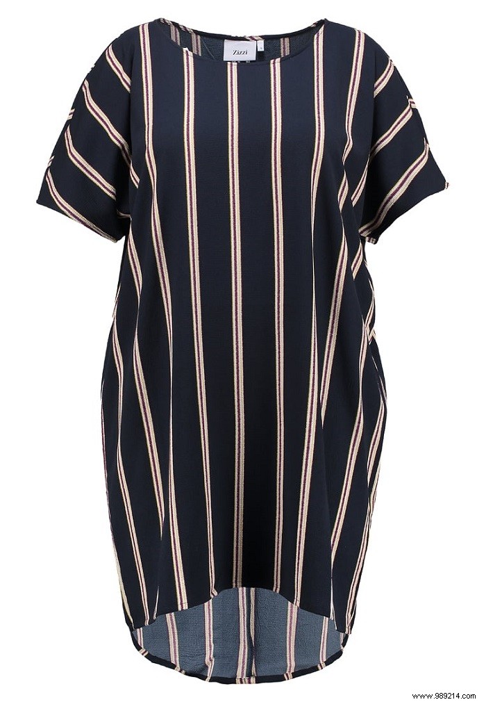 Top 5 Stylish Plus-Size Blouses for Curvy Figures