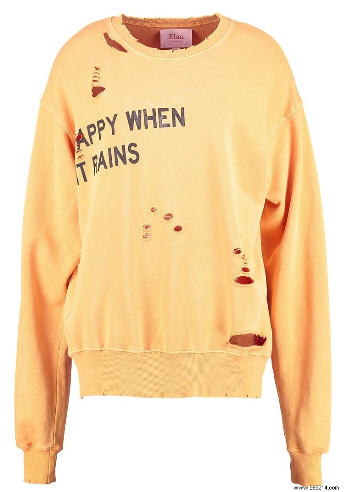 11 Must-Have Cozy Sweaters for Autumn: Expert Picks from Top Brands