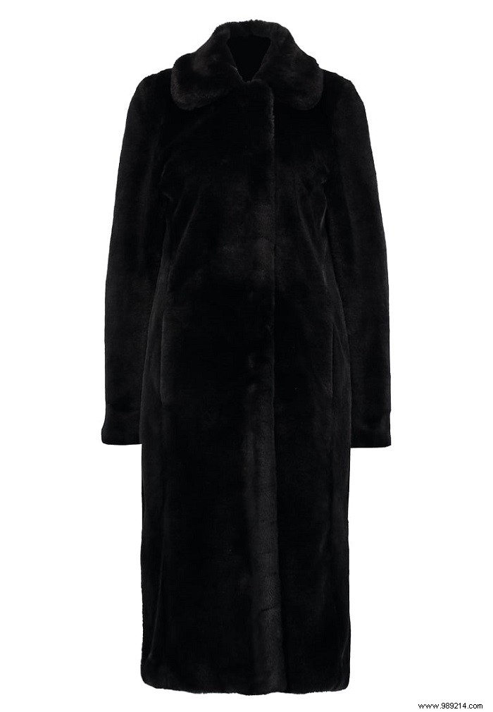 8 Cozy Winter Jackets for Effortless Comfort and Style